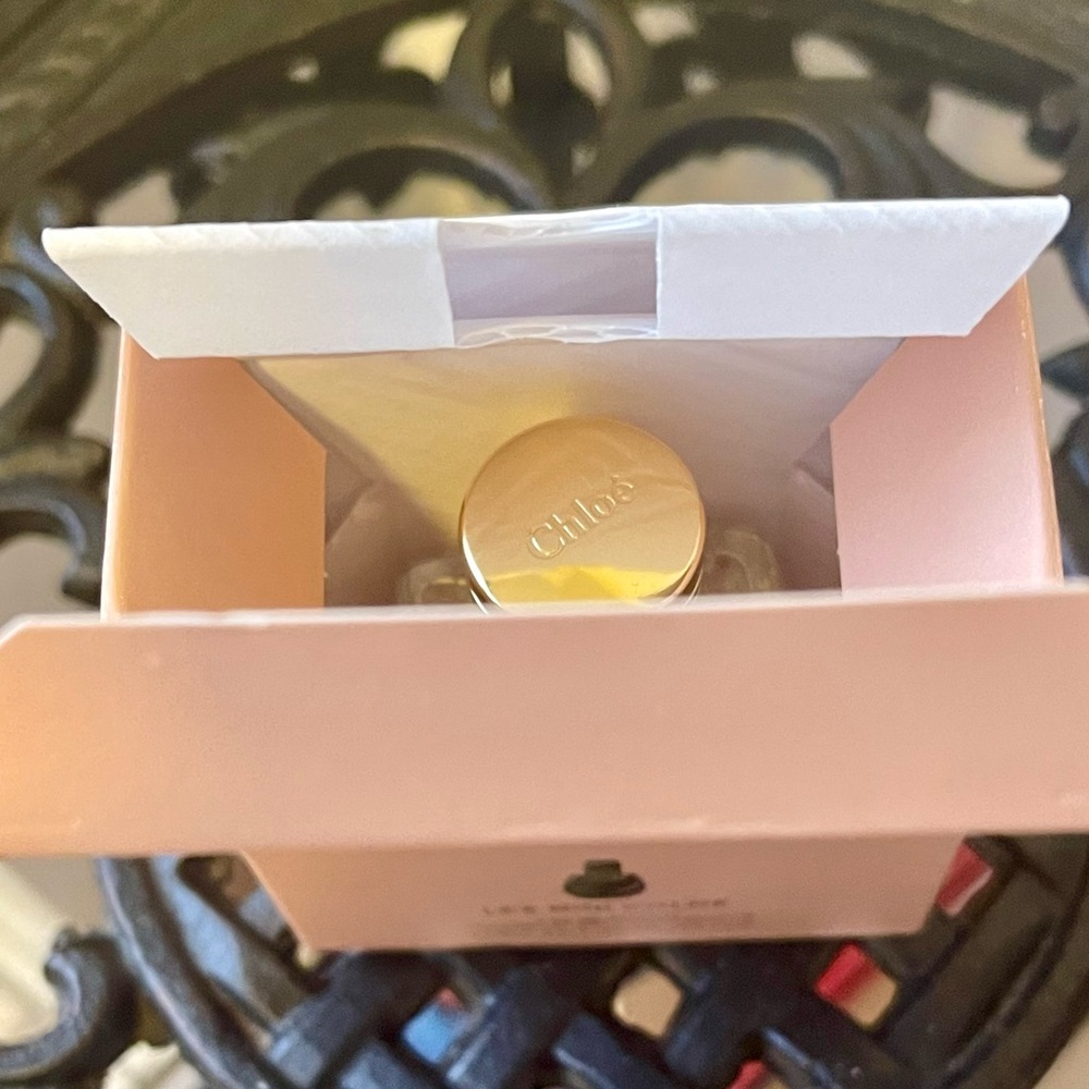 Chloé Nomade Eau de Parfum Brand New in Box - Picture 11 of 12